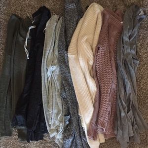 7 piece size small sweater bundle